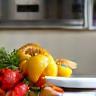 Scale and fruit for balanced weight management